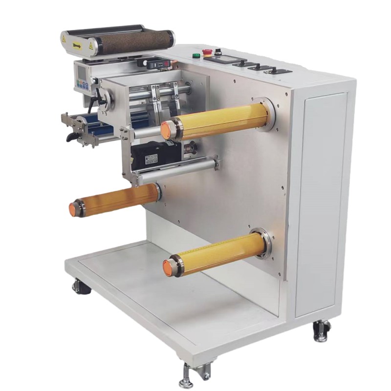 Penari Telanjang Kecil